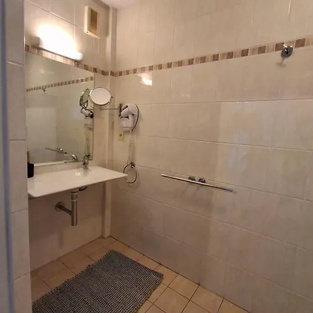 201 - Les De Robinson - Résidence Avec Piscine En Bord De Siagne, à